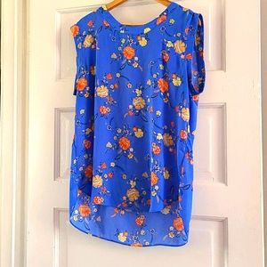 High-low Floral sleeveless blouse